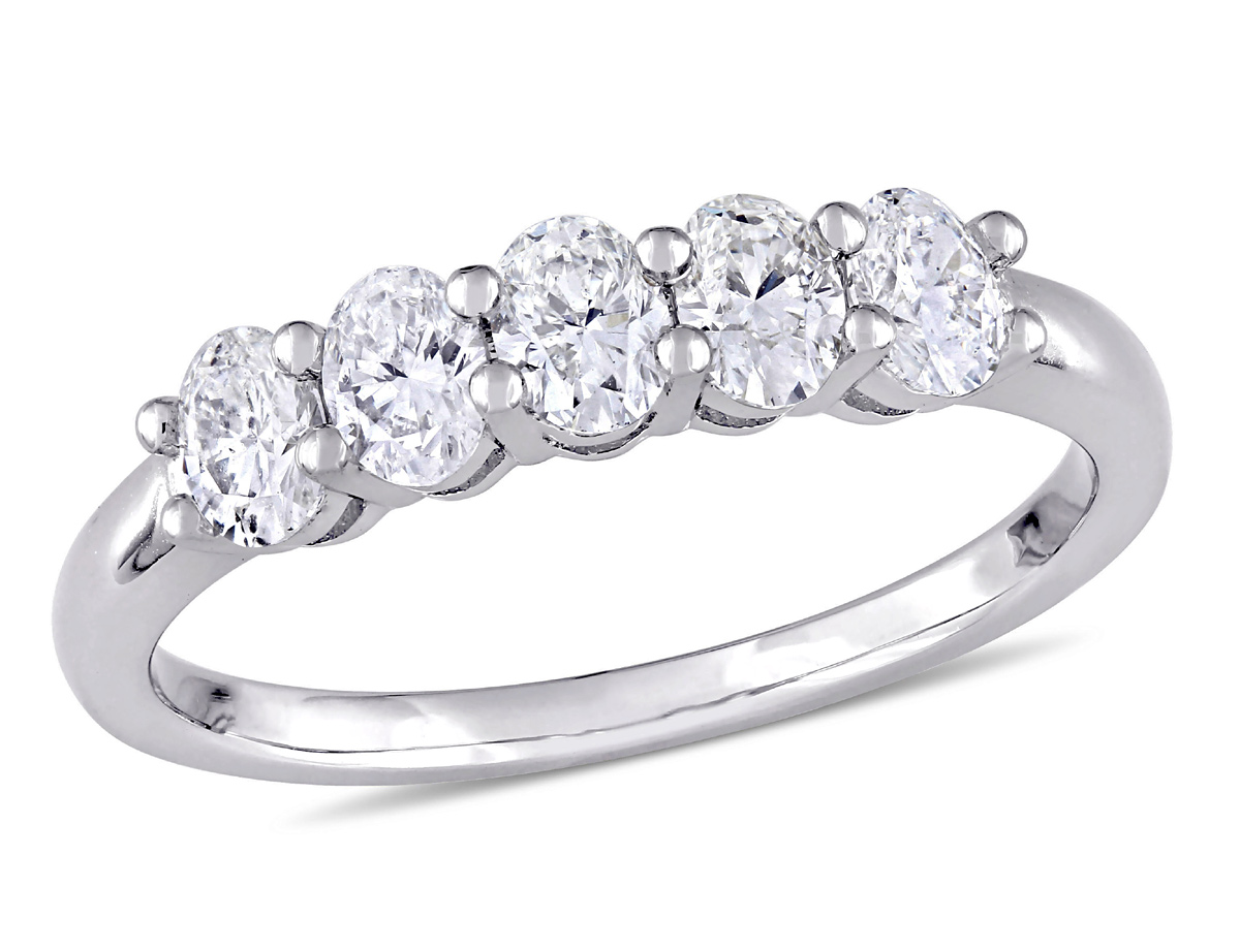 1.00 Carat (ctw G-H, VS2-SI1) Five Stone Diamond Anniversary Band Ring in 14 White Gold