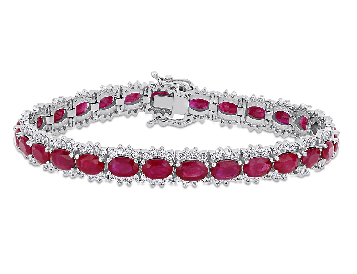 16.80 Carat (ctw) Ruby Bracelet with 2.24 Carat (ctw SI1-SI2, H-I) Diamonds in 14K White Gold