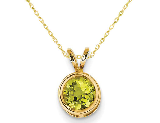 9/10 Carat (ctw) Peridot Solitaire Pendant Necklace in 14K Yellow Gold with Chain