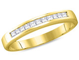 Ladies 14K Yellow Gold 1/4 Carat (ctw H-I, I1-I2) Princess Cut Diamond Wedding Anniversary Band Ring