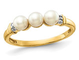 14K Yellow Gold Freshwater Cultured Pearl Ring with Accent Diamonds