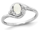 3/10 Carat (ctw) Natural Opal Ring in 14K White Gold