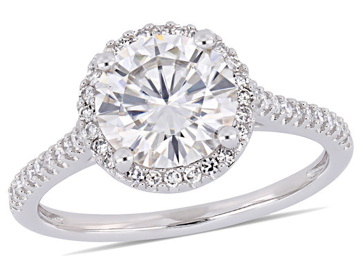 2.00 Carat (ctw) Round Moissanite Halo Engagement Ring in 14k White Gold with Diamonds 1/5 Carat (ctw I1-I2)