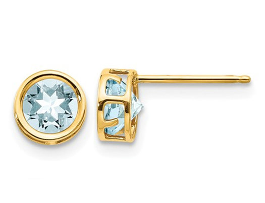 4/5 carat (ctw) Aquamarine Stud Earrings in 14K Yellow Gold