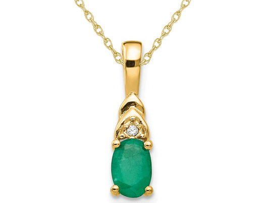 2/5 Carat (ctw) Natural Emerald Pendant Necklace in 14K Yellow Gold with Chain