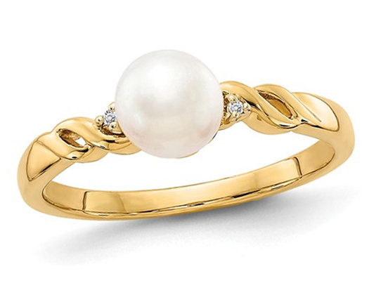 14K Yellow Gold 6mm Freshwater Cultured White Pearl Ring with Accent Diamonds