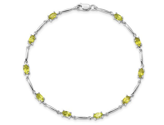 Natural Green Peridot Bracelet 2.30 Carat (ctw) in Sterling Silver - 7.50 Inches