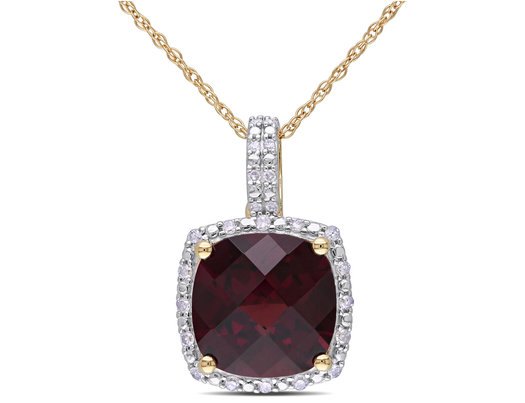 4.75 Carat (ctw) Garnet Pendant Necklace in 10K Yellow Gold with Chain with Diamonds 1/10 Carat (ctw)
