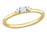 1/6 Carat (ctw I1-I2, H-I) Diamond Three-Stone Ring in 14K Yellow Gold